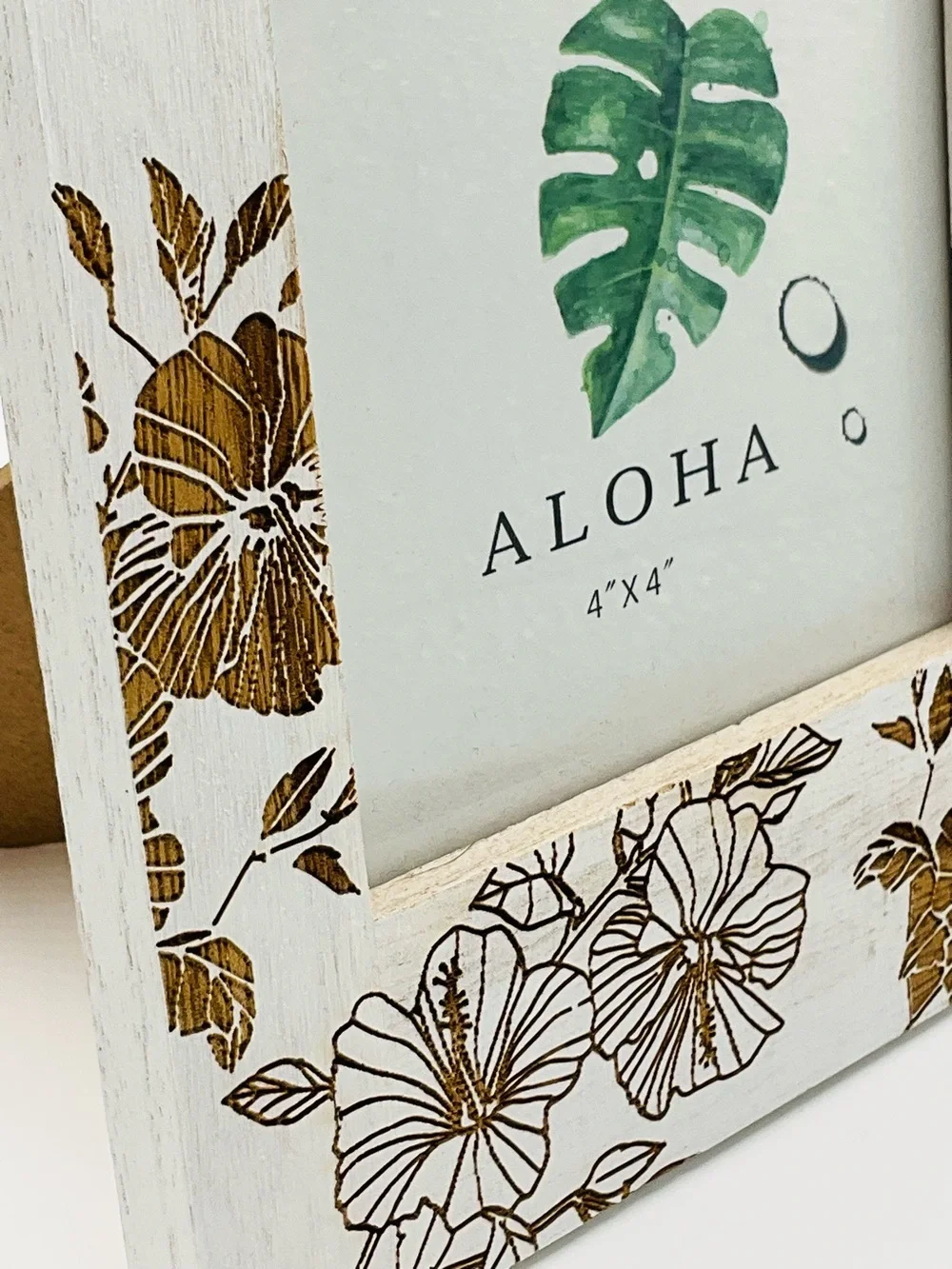 NEW Aloha Hawaiian Tropical White Floral Hibiscus Etched Wood Picture Frame